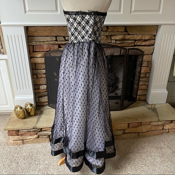 Vintage 50s style Bill Blass Evening dress strapless size 14 or large - Picture 3 of 15